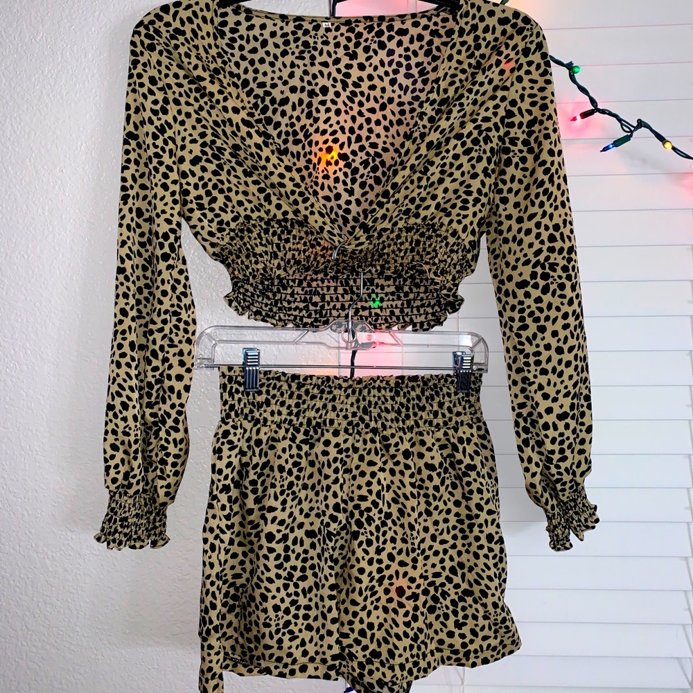Two Piece Set
